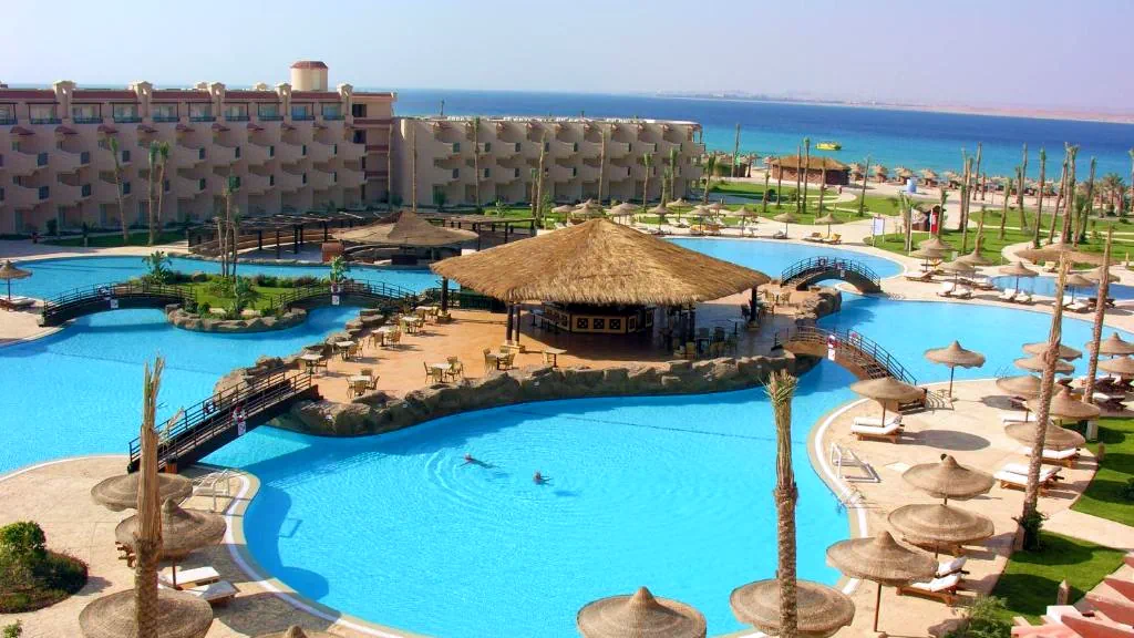 Hotel Pyramisa Beach Resort - Sahl Hashish